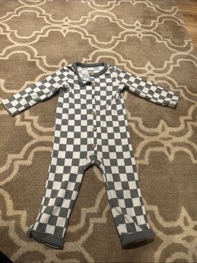 Gray & White Checkered Kids One-Piece Romper